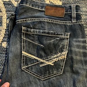 Derek straight jeans